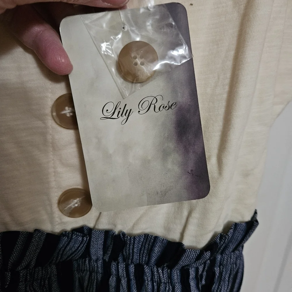 Lily Rose Button Front Paper Bag Jumpsuit - Picture 9 of 11